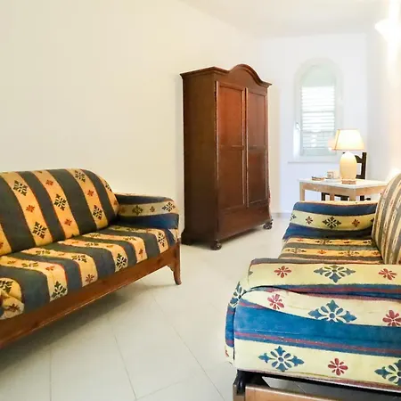 Vakantiehuis Il Pittosforo By Casa Di Marco Ap16 *