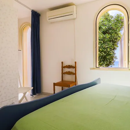 Vakantiehuis Il Pittosforo By Casa Di Marco Ap16 *